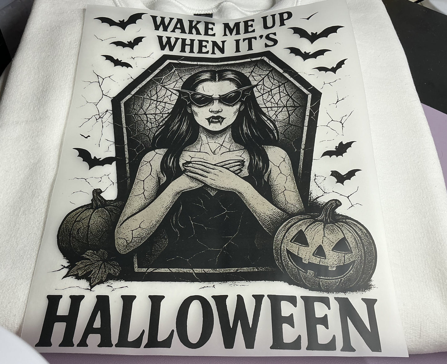 WAKE ME UP WHEN ITS HALLOWEEN #0172 (HUMOR) (HALLOWEEN) (ALL SEASON)
