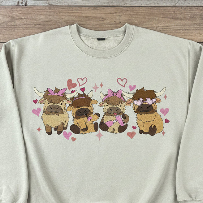 HIGHLAND COW WITH HEARTS GLITTER PRINT #0252 (HIGHLAND COW) READY TO PRESS