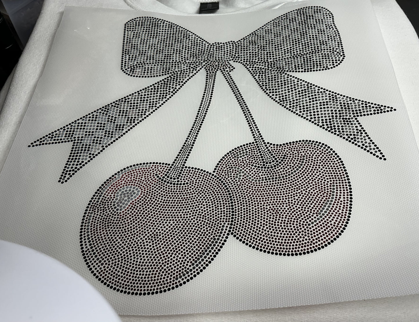 SEQUENCE BLACK SILVER AND RED WITH BOW #0206 (PATCHES) (ALL SEASON)