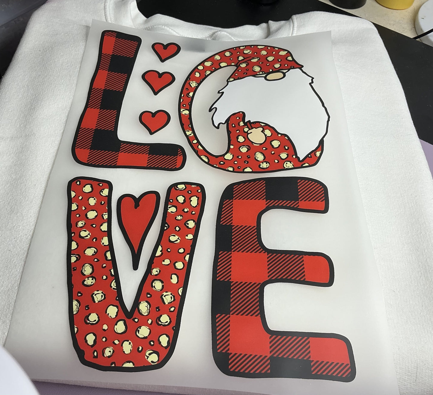 GNOME LOVE #0153 PERFECT FOR OVERSIZED TSHIRTS (VALENTINE)