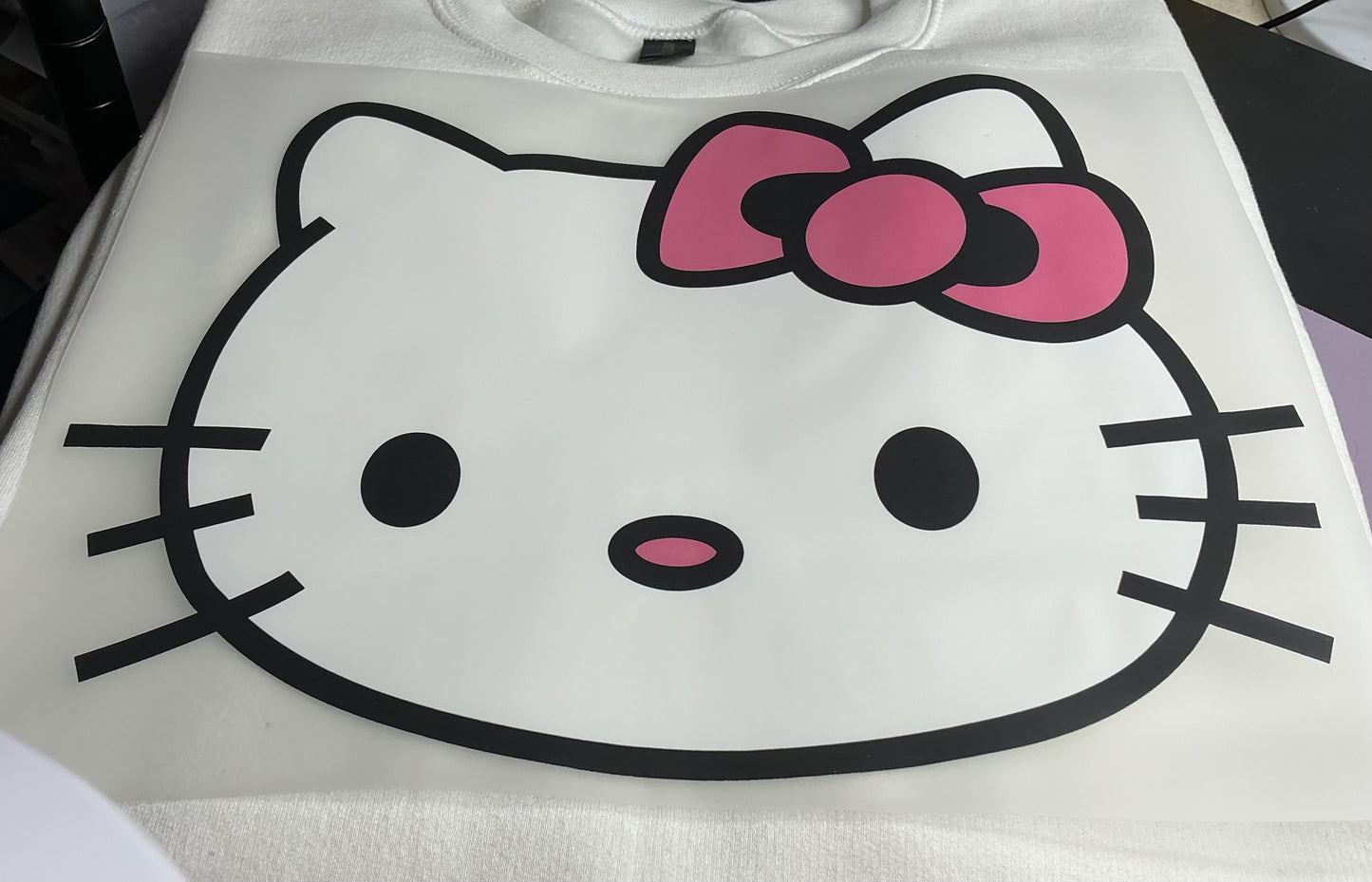 CUTE KITTY WITH A BOW #0152 PERFECT FOR OVERSIZED TSHIRT (CHARACTERS)