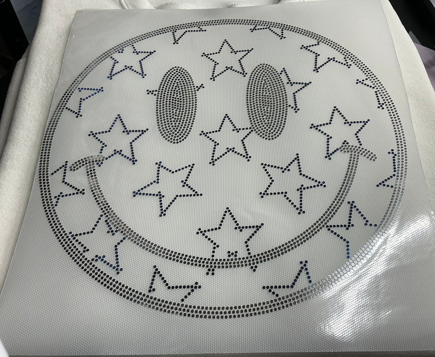 STAR SMILEY SPANGLE BLUE AND SILVER #0018 (ALL SEASON) (CHENILLE PATCHES)