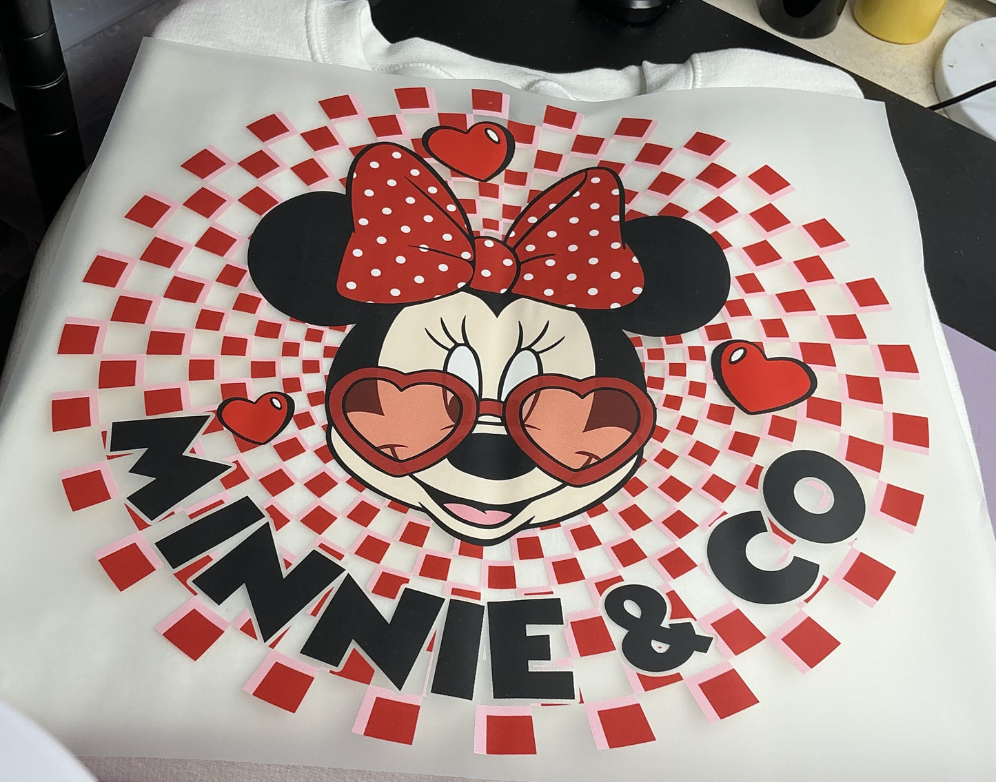 CUTE MOUSE WITH A BOW #0148 PERFECT FOR OVERSIZED TSHIRTS (CHARACTERS)