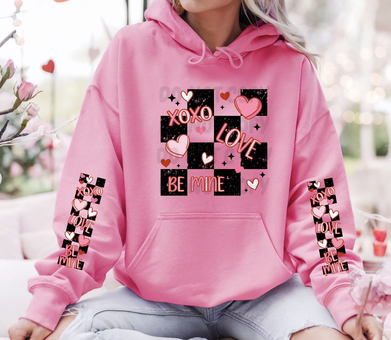 XOXO LOVE BE MINE W/2 SLEEVES #0019 (VALENTINES)