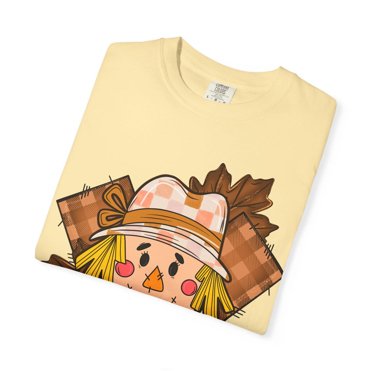 Scarecrow Smiles T‑Shirt — Cute Autumn Harvest Graphic Tee