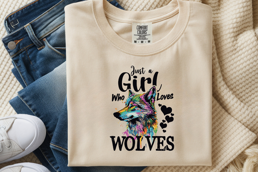 #979 MISC JUST A GIRL WHO LOVES WOLVES