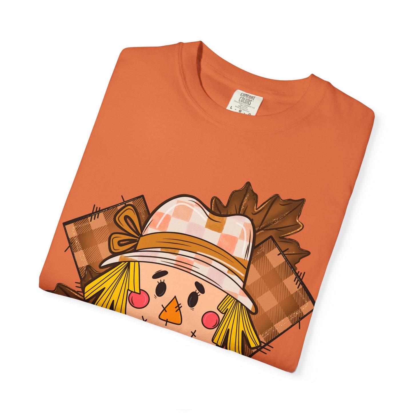 Scarecrow Smiles T‑Shirt — Cute Autumn Harvest Graphic Tee