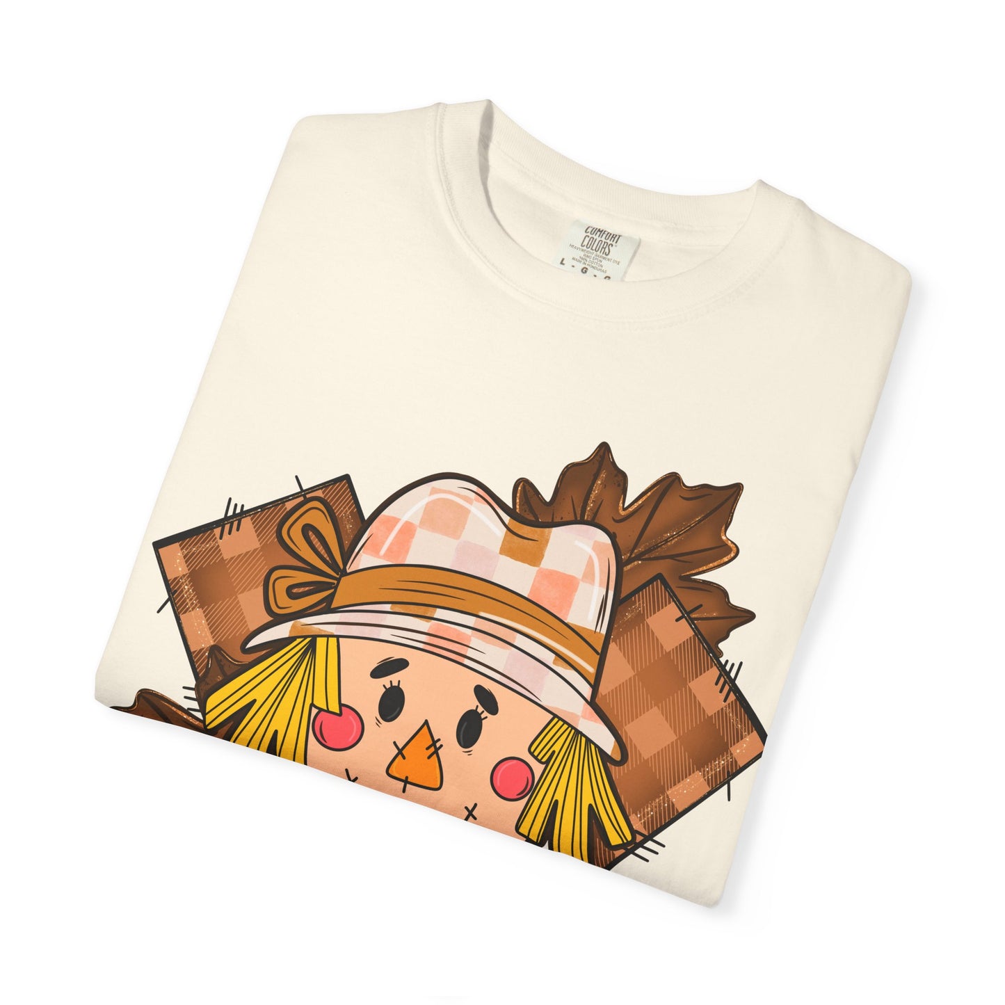 Scarecrow Smiles T‑Shirt — Cute Autumn Harvest Graphic Tee