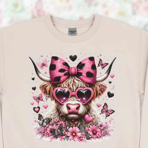 CUTE FLOWER HIGHLAND COW WITH A BOW #0754 (HIGHLAND COW)